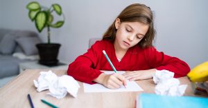 Como ajudar uma criança com discalculia a melhorar em matemática